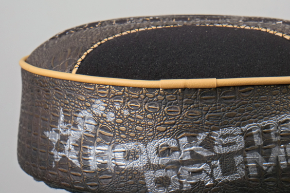 Stephan Hoffmann Custom Hocker Detail 01