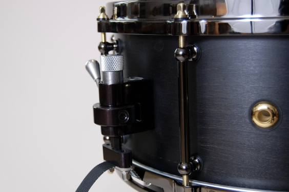 Lg monse custom snare d1