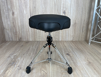 SUSANNE THIEMANN CUSTOM THRONE